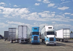 17.5米厢式货车图片详情,具体能装多少货